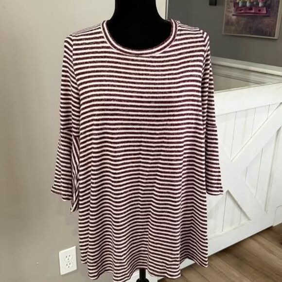 Unbranded Tops - Red Cotty Striped Bell Sleeve Top Size L